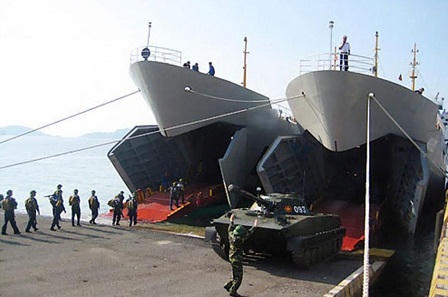 Hải quân đánh bộ 'trổ tài'