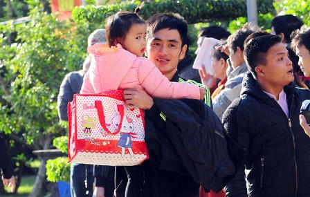 Những “giọt nước mắt hạnh phúc” trong dịp đặc xá 2016