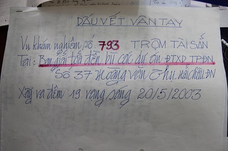 Mẩu đầu lọc thuốc lá tố danh tính kẻ cướp tiền tỉ gây chấn động