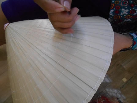 Độc đáo phiên chợ 'chung tình' trong bóng đêm