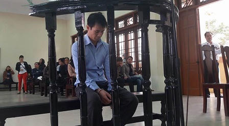 Tài xế lái xe Camry đâm chết 3 người ở phố Ái Mộ lĩnh 10 năm tù