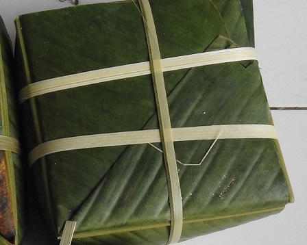 Bắc Ninh: Phạm nhân hồ hởi gói bánh chưng vui Tết Đinh Dậu