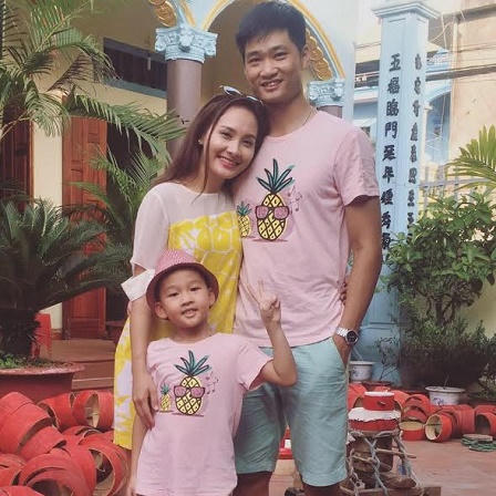 Cuộc sống bên ngoài đáng mơ ước của cô con dâu 'Sống chung với mẹ chồng'