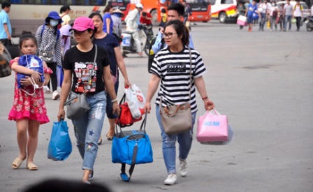 Cửa ngõ thủ đô tắc nghẽn sau 4 ngày nghỉ lễ