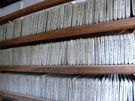 Khám phá kho mộc bản chùa Bổ Đà