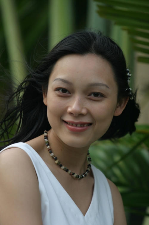 Nhà báo Hoàng Hường  và những cái duyên bất ngờ