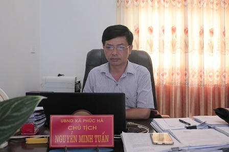 Hàng chục hộ dân sống trong nỗi lo bị đất thải, đá thải nhấn chìm