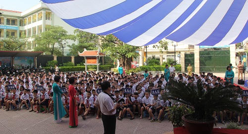 CSGT Hà Nội cùng Sở GD&ĐT tuyên truyền pháp luật về ATGT