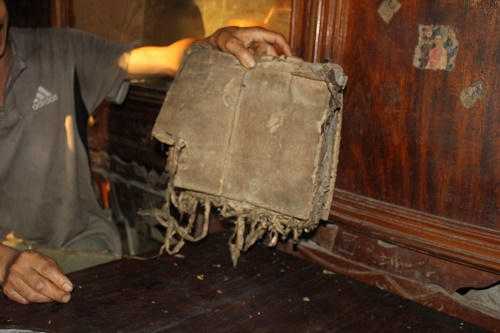 Chuyện bảo tồn sách cổ của người Dao vùng sơn cước