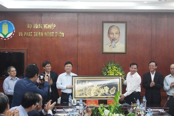 Tăng cường phối hợp giữa Bộ Tư pháp với Bộ Nông nghiệp và Phát triển nông thôn