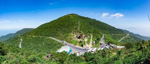 Cái bắt tay hồi sinh Hải Vân quan