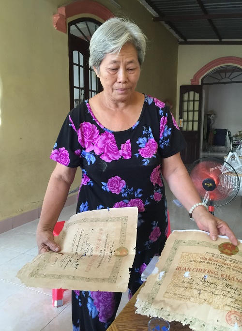 Dự án “tỷ đô” của Dona.Coop đẩy hàng ngàn dân vào cảnh điêu tàn: Bước đường cùng của bà lão  đẩy lùi ba cuộc cưỡng chế