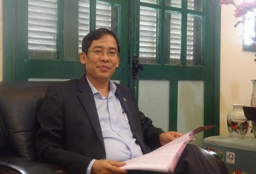 Bao giờ lương giáo viên đủ sống?