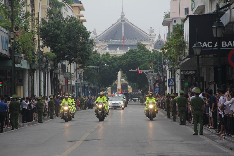 Người Hà Nội tiễn biệt cố Chủ tịch nước Trần Đại Quang về quê hương