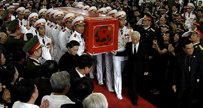 Người Hà Nội tiễn biệt cố Chủ tịch nước Trần Đại Quang về quê hương