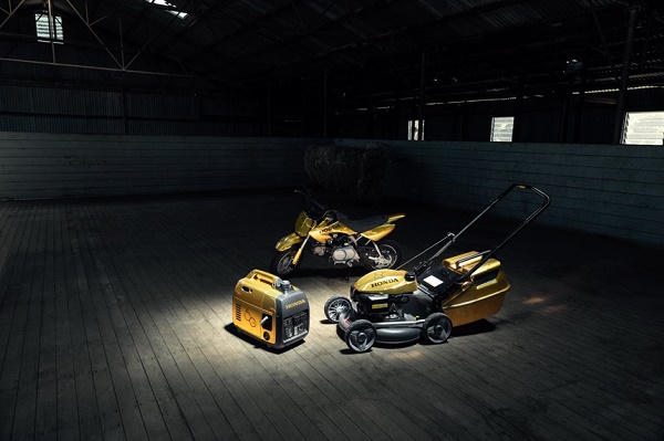 Honda tung sản phẩm mạ vàng, từ xe máy, xe hơi cho tới máy cắt cỏ