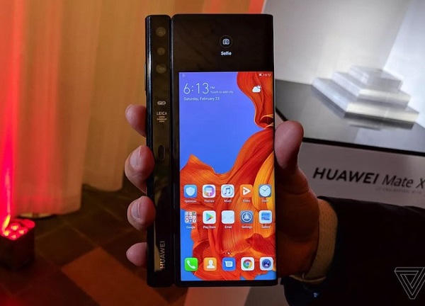 Siêu phẩm màn hình gập Mate X của Huawei