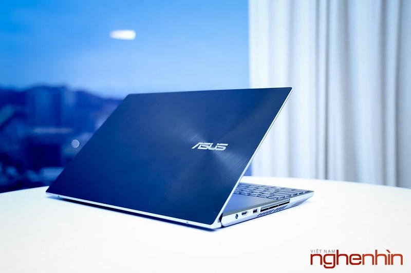 ASUS ra mắt ZenBook Pro Duo: laptop 2 màn hình 4K đầu tiên trên thế giới