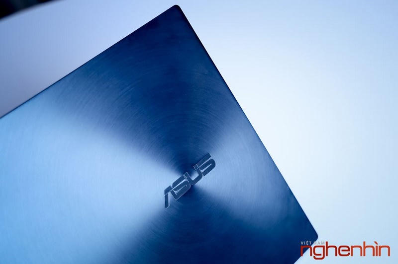 ASUS ra mắt ZenBook Pro Duo: laptop 2 màn hình 4K đầu tiên trên thế giới