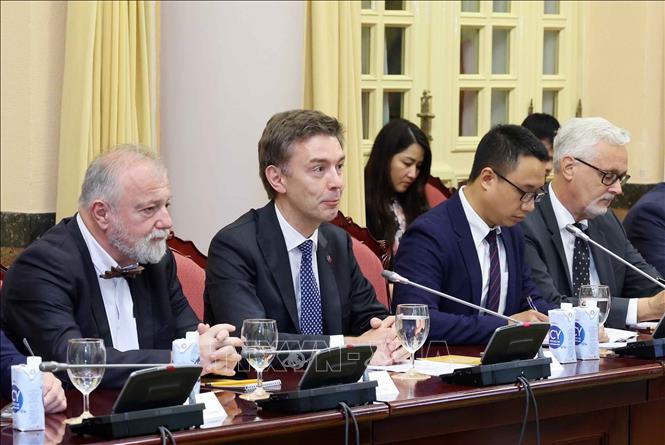 Chủ tịch nước Tô Lâm tiếp các Đại sứ và Đại biện của EU và các nước thành viên