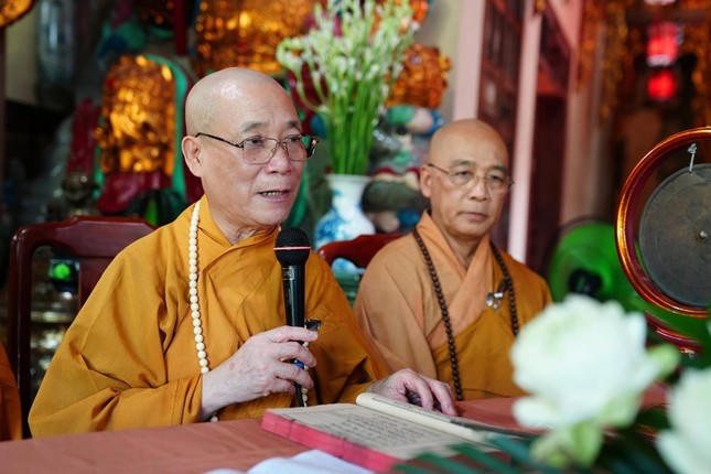 Hà Nội: Hòa thượng Thích Bảo Nghiêm truyền giới Bồ-tát đến 85 Tăng Ni trường hạ chùa Bồ Đề