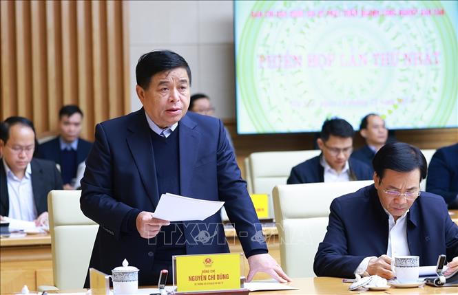 Thủ tướng chủ trì phiên họp về phát triển ngành công nghiệp bán dẫn