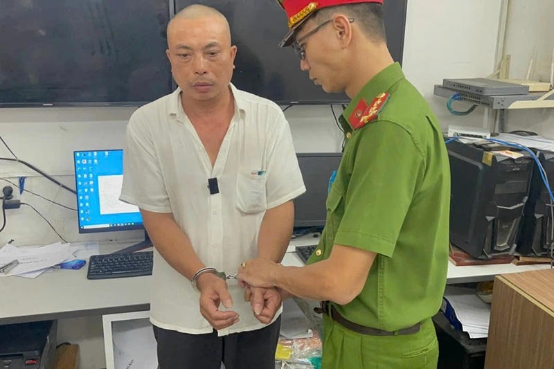 Liên tiếp các vụ shipper bị tấn công