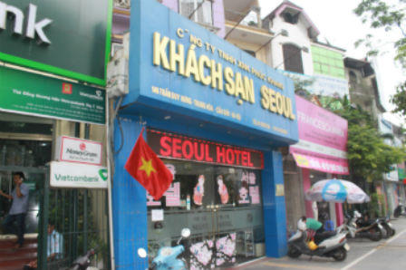 Hà Nội rợp bóng cờ đỏ hướng về biển đảo