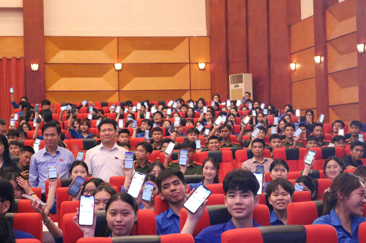 Phát động Cuộc thi trực tuyến tìm hiểu về 80 năm Ngày Tổng tuyển cử Quốc hội Việt Nam