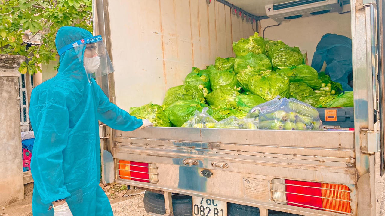 Những tấm lòng thảo thơm trong mùa dịch