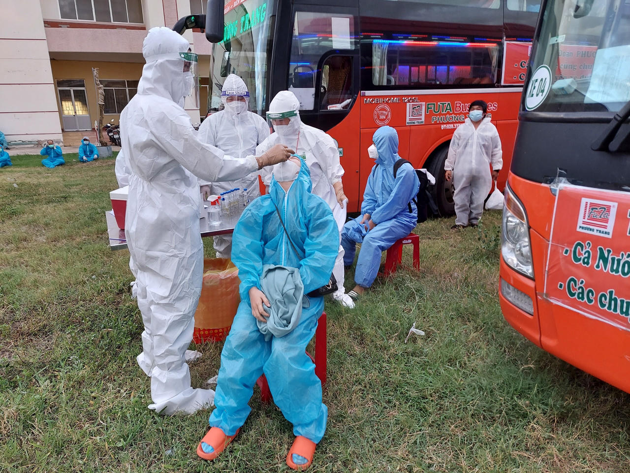 Phú Yên sẽ đón tất cả bà con xa quê về nhà sớm nhất có thể