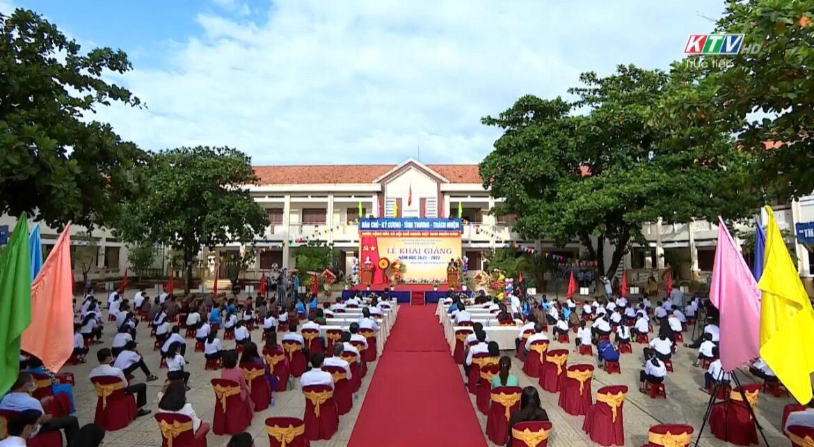 Khánh Hòa khai giảng năm học mới 