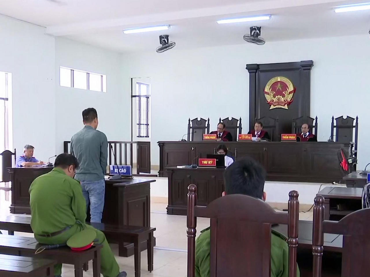 Lê Hưng Dũng - Vị Thẩm phán gương mẫu, đi đầu trong thực hiện chức trách