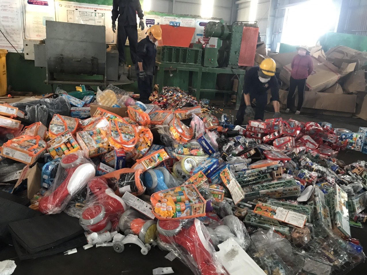 Cục QLTT Bình Định: Không để xảy ra tình trạng đầu cơ găm hàng, tăng giá quá mức trên địa bàn 