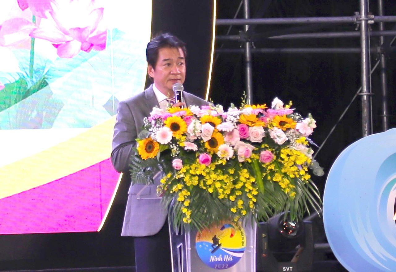 Khai mạc “Tuần lễ lướt ván diều Quốc tế và các sự kiện văn hóa Du lịch Ninh Hải năm 2022