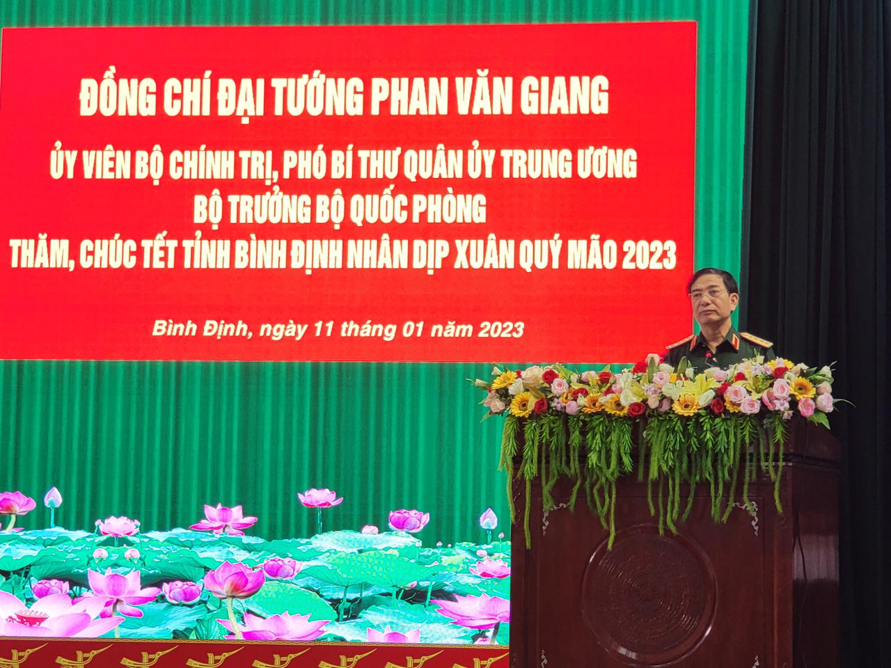 Đoàn công tác Bộ Quốc phòng thăm và chúc Tết tại tỉnh Bình Định 