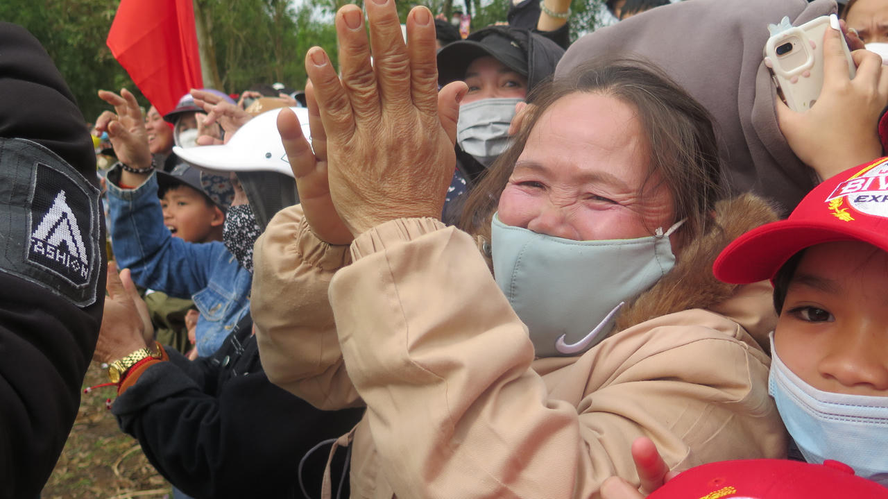 Đua ngựa đầu xuân ở Gò Thì Thùng: Ngựa cái tung vó, ngựa đực chỉ đến... làm cảnh