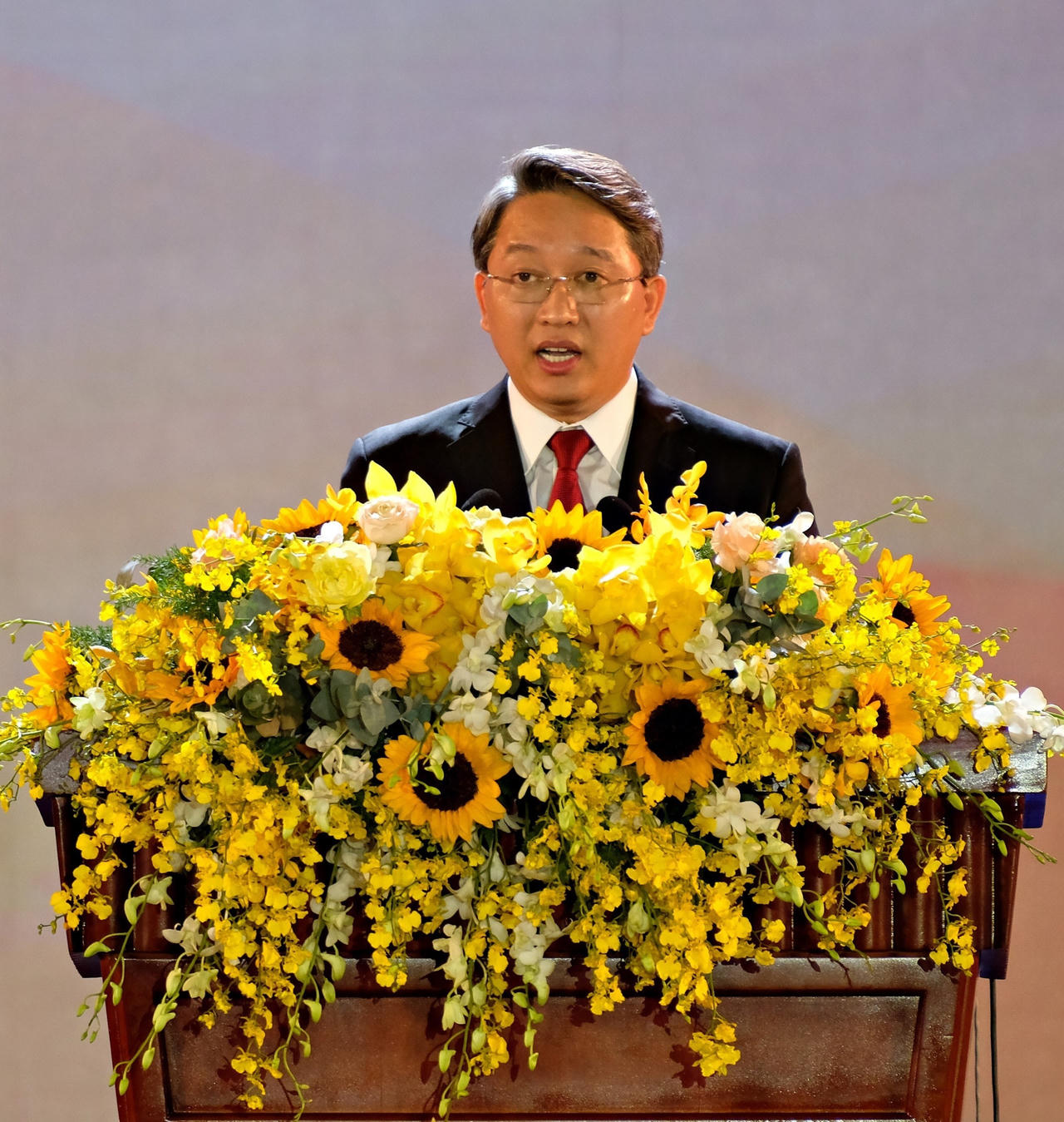 Thủ tướng dự Lễ kỷ niệm 370 năm xây dựng và phát triển tỉnh Khánh Hòa