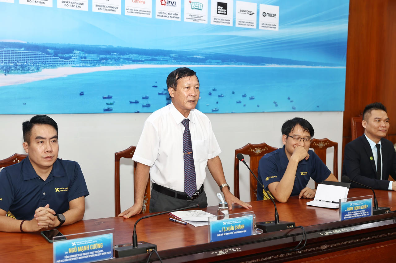 Họp báo trước thềm giải chạy VnExpress Marathon Sparkling Quy Nhơn 2023