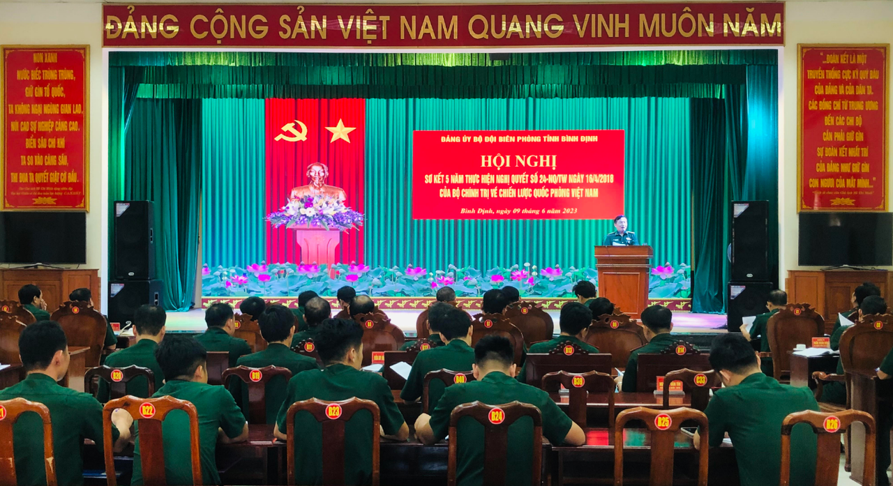 Kịp thời phát hiện, xử lý vụ việc, 'điểm nóng' để đảm bảo an ninh trật tự khu vực biên giới biển ở Bình Định