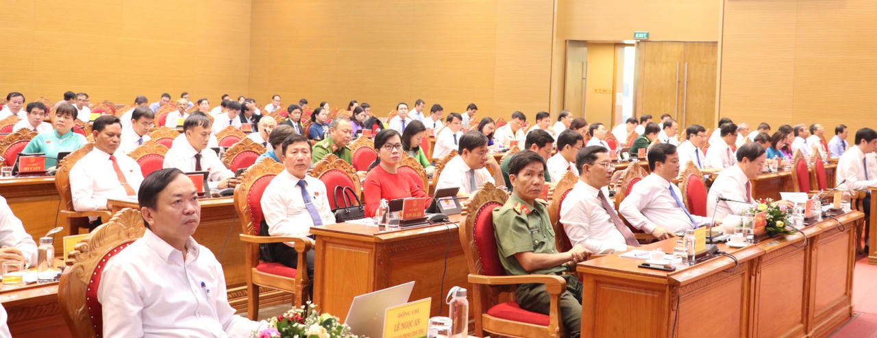 Bí thư, Chủ tịch HĐND tỉnh Bình Định: Phải giám sát việc thực hiện các ý kiến trả lời, cam kết tại kỳ họp