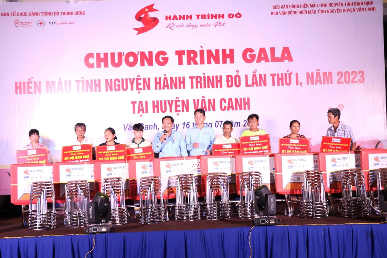 Thành lập Ngân hàng máu sống đầu tiên ở huyện miền Núi Vân Canh 