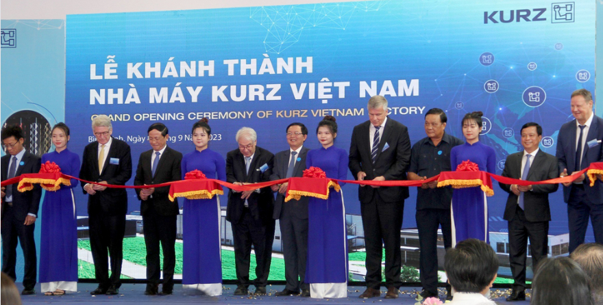 Khánh thành Nhà máy sản xuất nhũ và màng mỏng công nghệ cao KURZ tại Bình Định