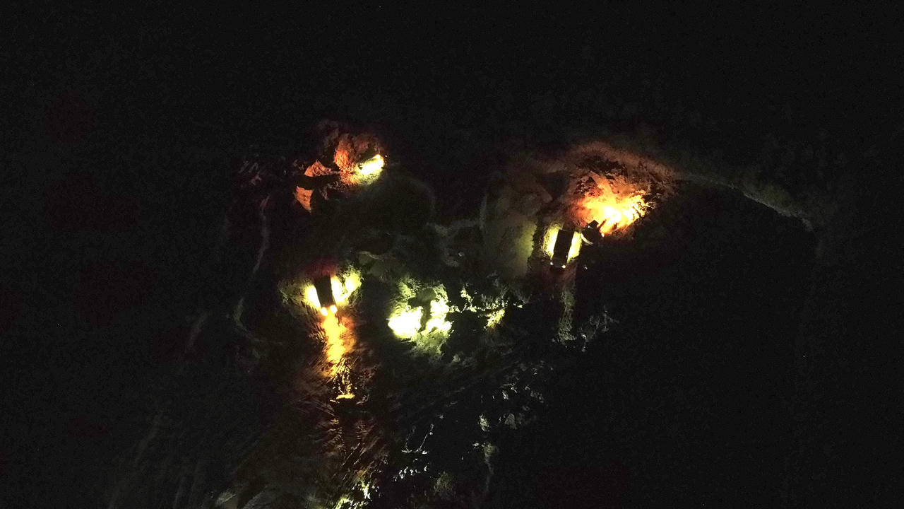 Bình Định: Cần xử lý nghiêm việc khai thác đất trái phép “giữa đêm khuya” tại huyện Tây Sơn