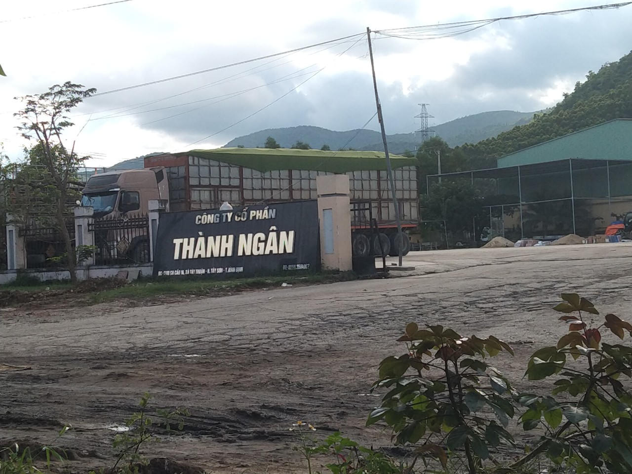 Bình Định: “Nhức nhối” tình trạng xe chở hàng quá trọng tải trên Đèo An Khê