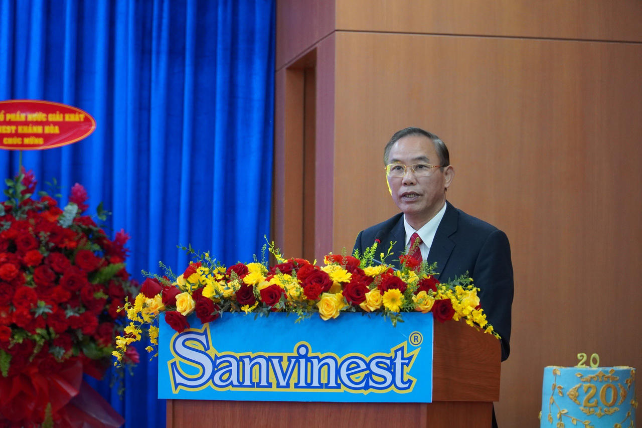 Yến sào Khánh Hòa xuất khẩu lô hàng chính ngạch tổ yến nguyên chất đầu tiên sang thị trường Trung Quốc