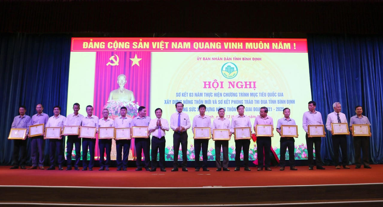 Xây dựng nông thôn mới ở Bình Định: Nâng cao đời sống vật chất, tinh thần cho người dân