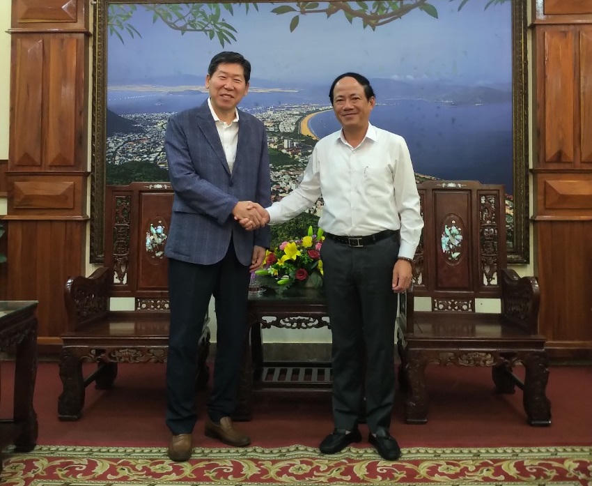 Chủ tịch tỉnh Bình Định làm việc với đoàn doanh nghiệp nước ngoài đầu tiên trong năm 2024