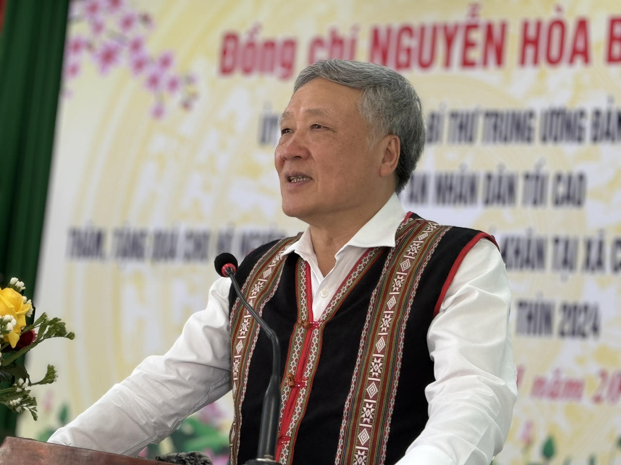 Chánh án TAND TC Nguyễn Hòa Bình dự chương trình “Tết nhân ái” tại Bình Định