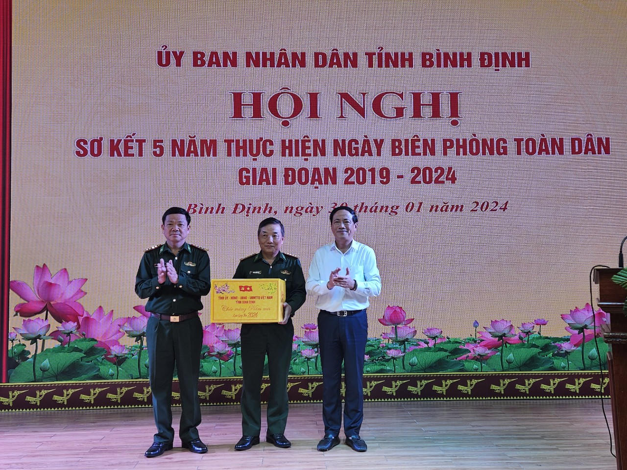 'BĐBP Bình Định đã và đang làm rất tốt công tác hỗ trợ và đồng hành với bà con'